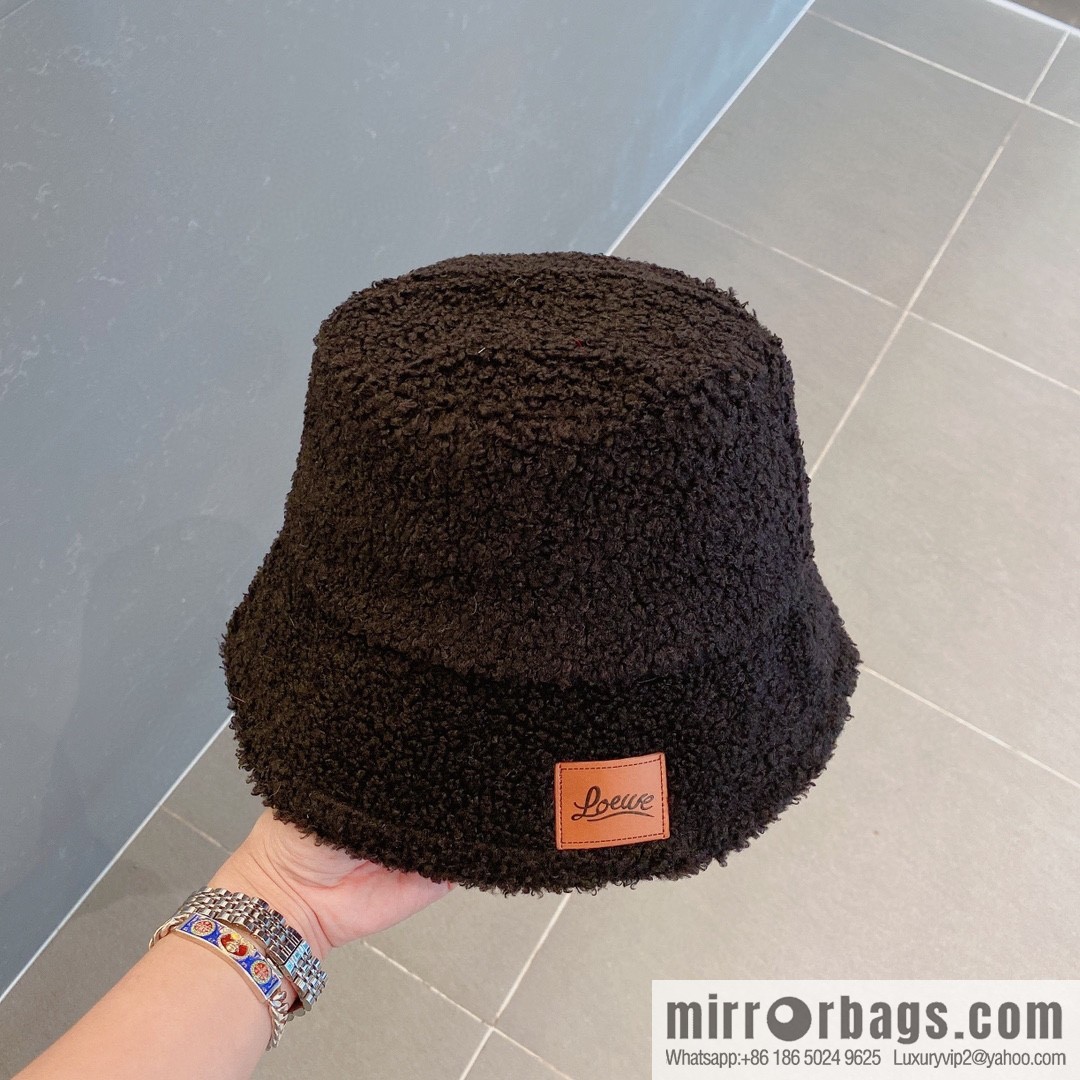 LOEWE 2022 autumn and winter new lamb wool bucket hat