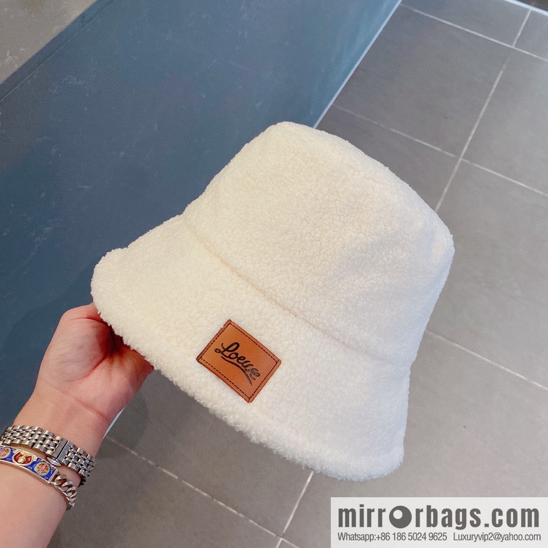 LOEWE 2022 autumn and winter new lamb wool bucket hat