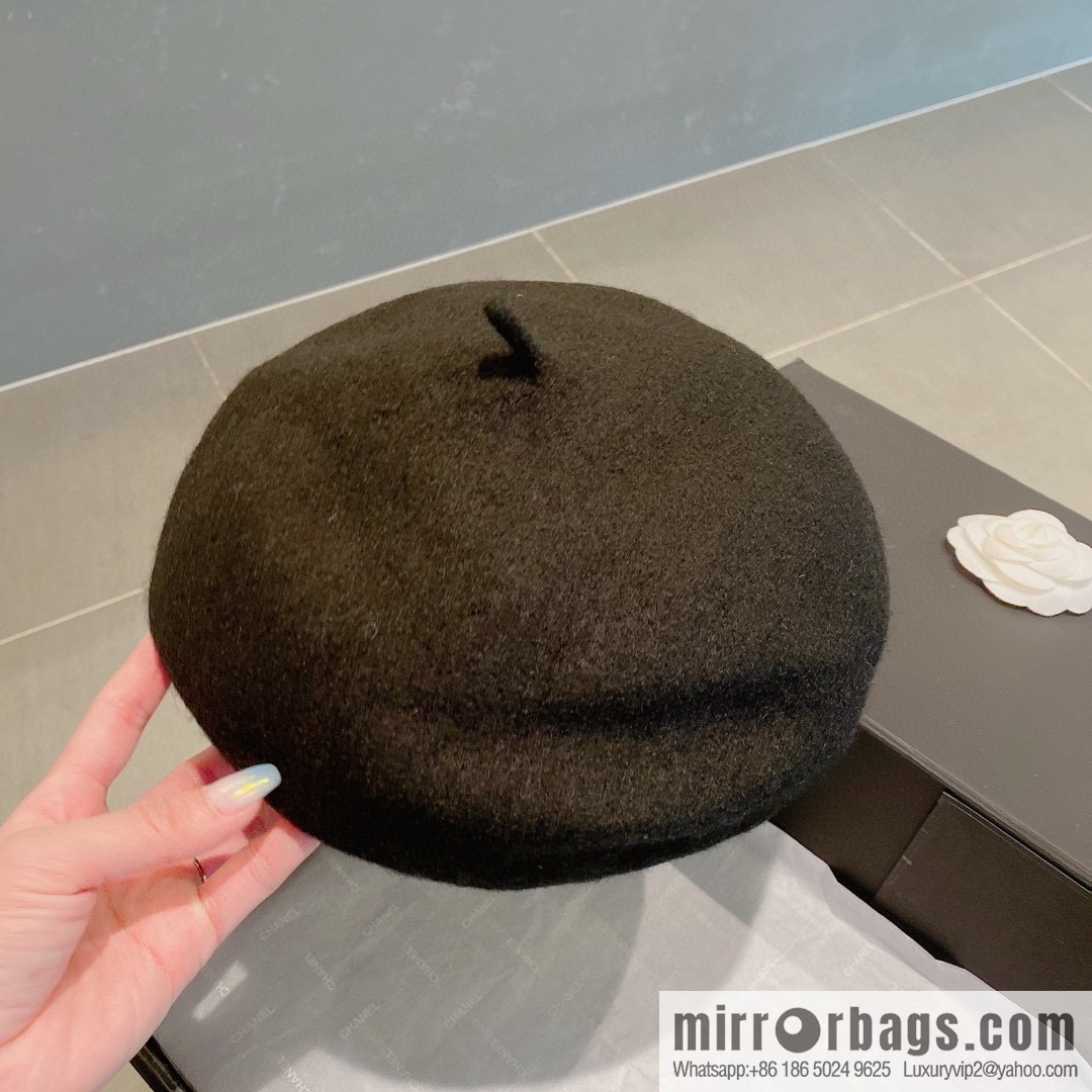 Dior wool beret