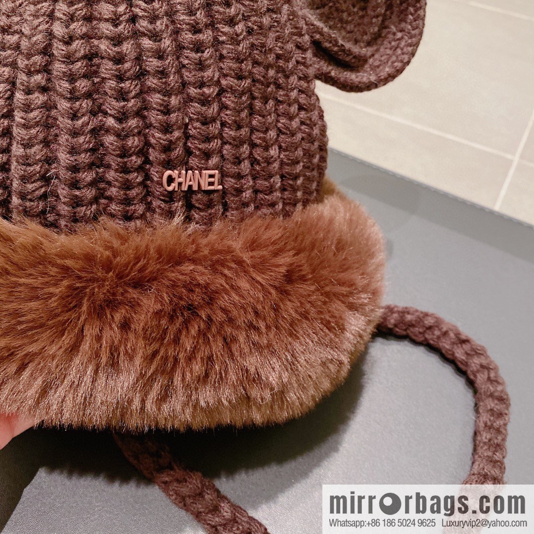 Chanel Chanel autumn and winter ear protector cold hat