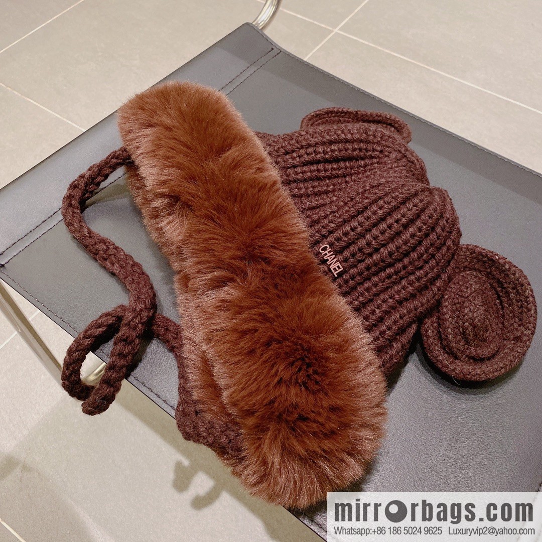 Chanel Chanel autumn and winter ear protector cold hat