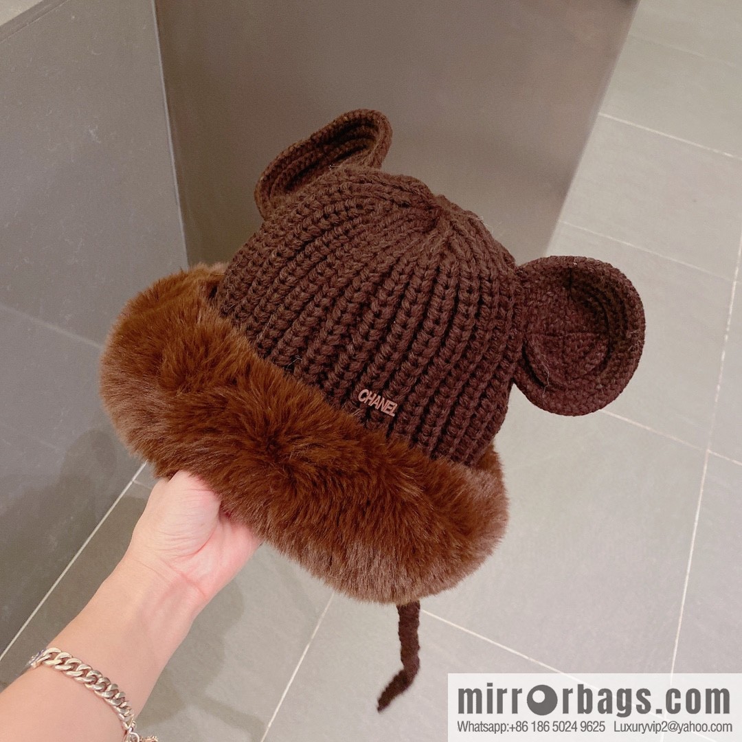 Chanel Chanel autumn and winter ear protector cold hat