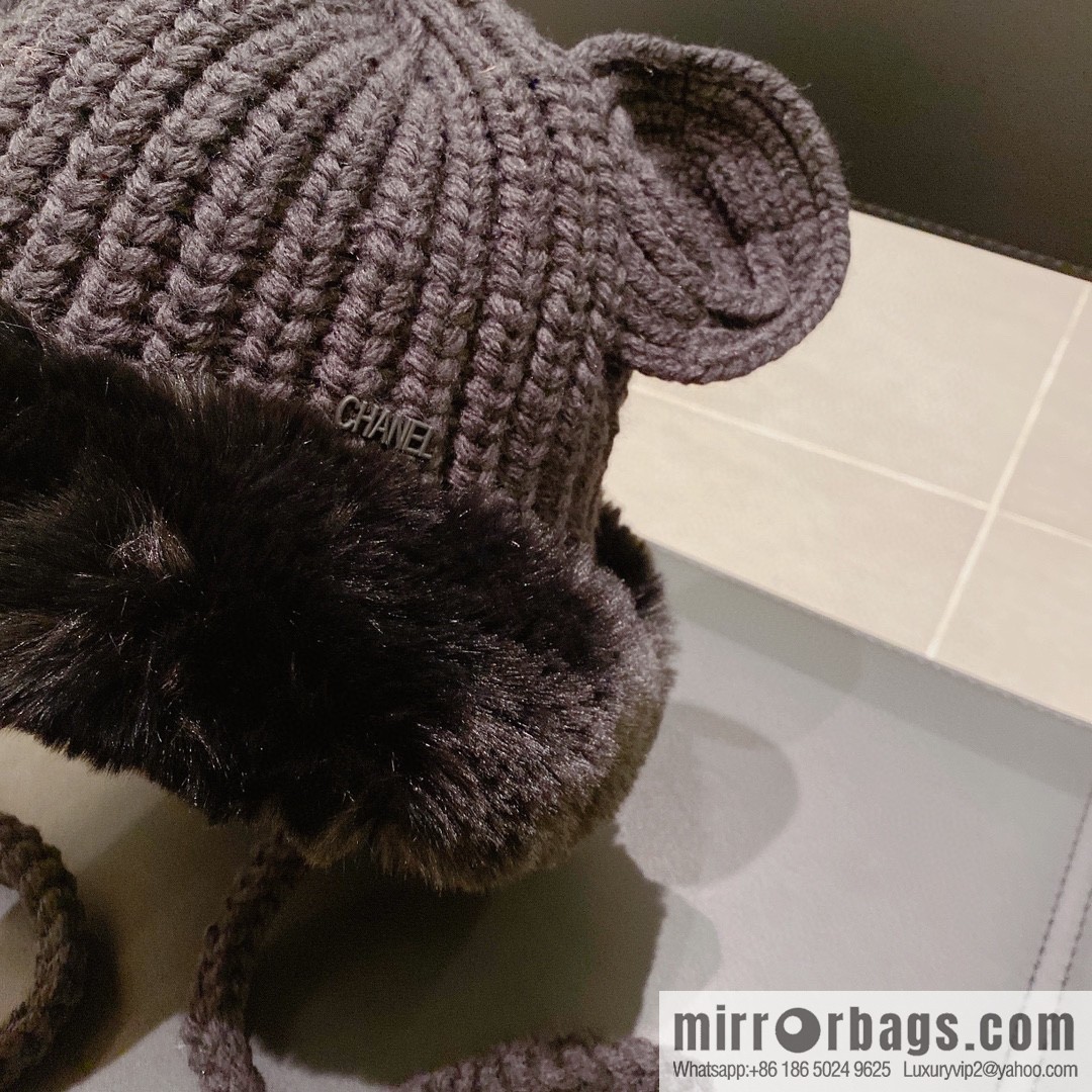 Chanel Chanel autumn and winter ear protector cold hat