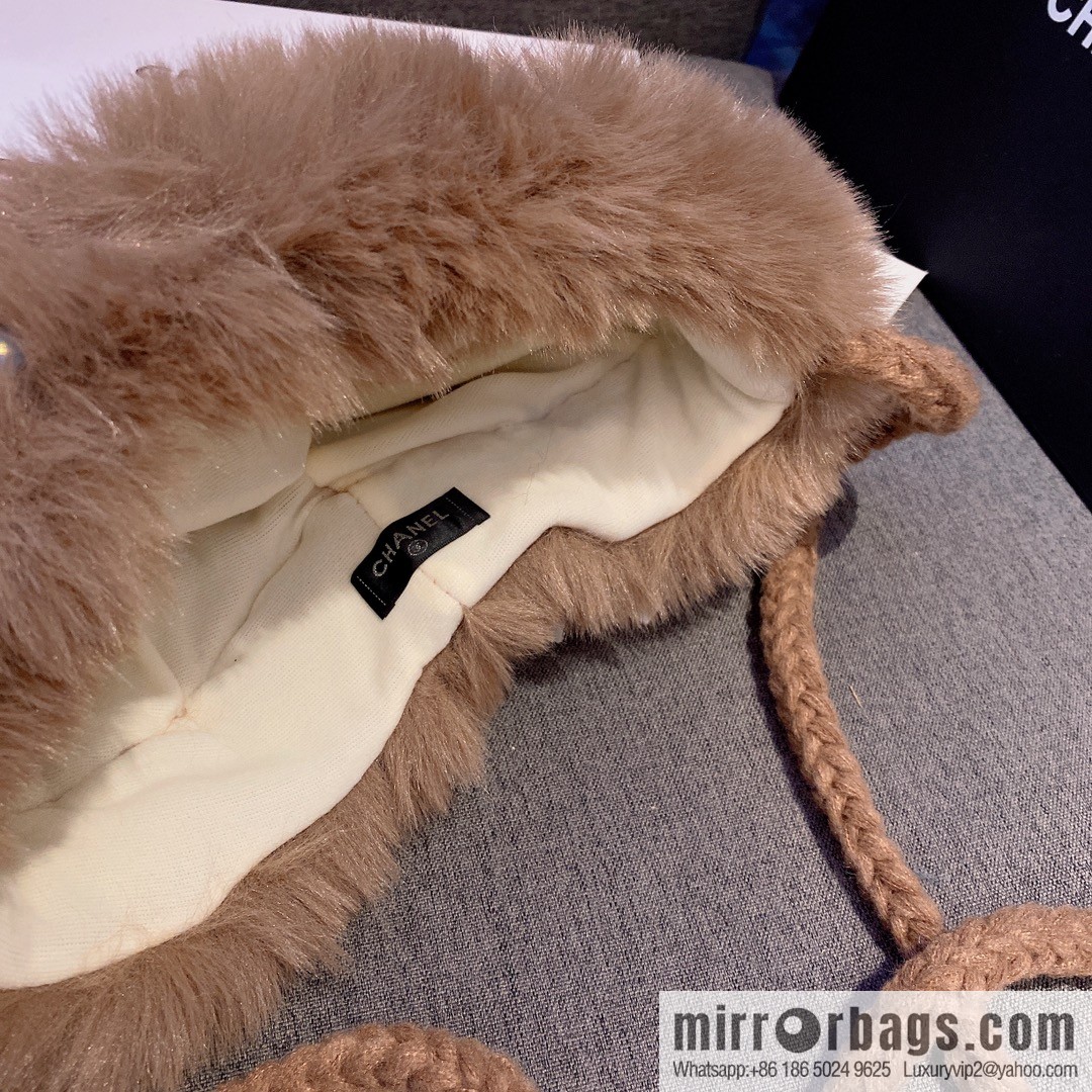 Chanel Chanel autumn and winter ear protector cold hat