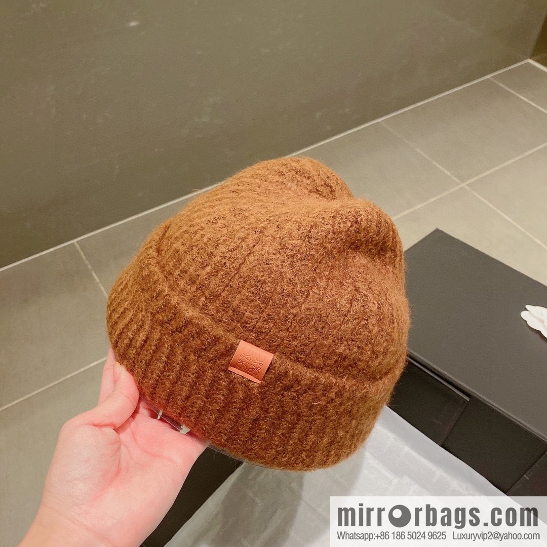 LOEWE Luo Yiwei 2022 autumn and winter new wool hat