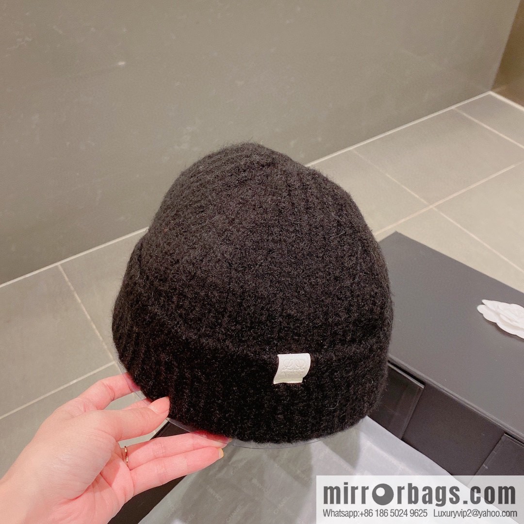 LOEWE Luo Yiwei 2022 autumn and winter new wool hat