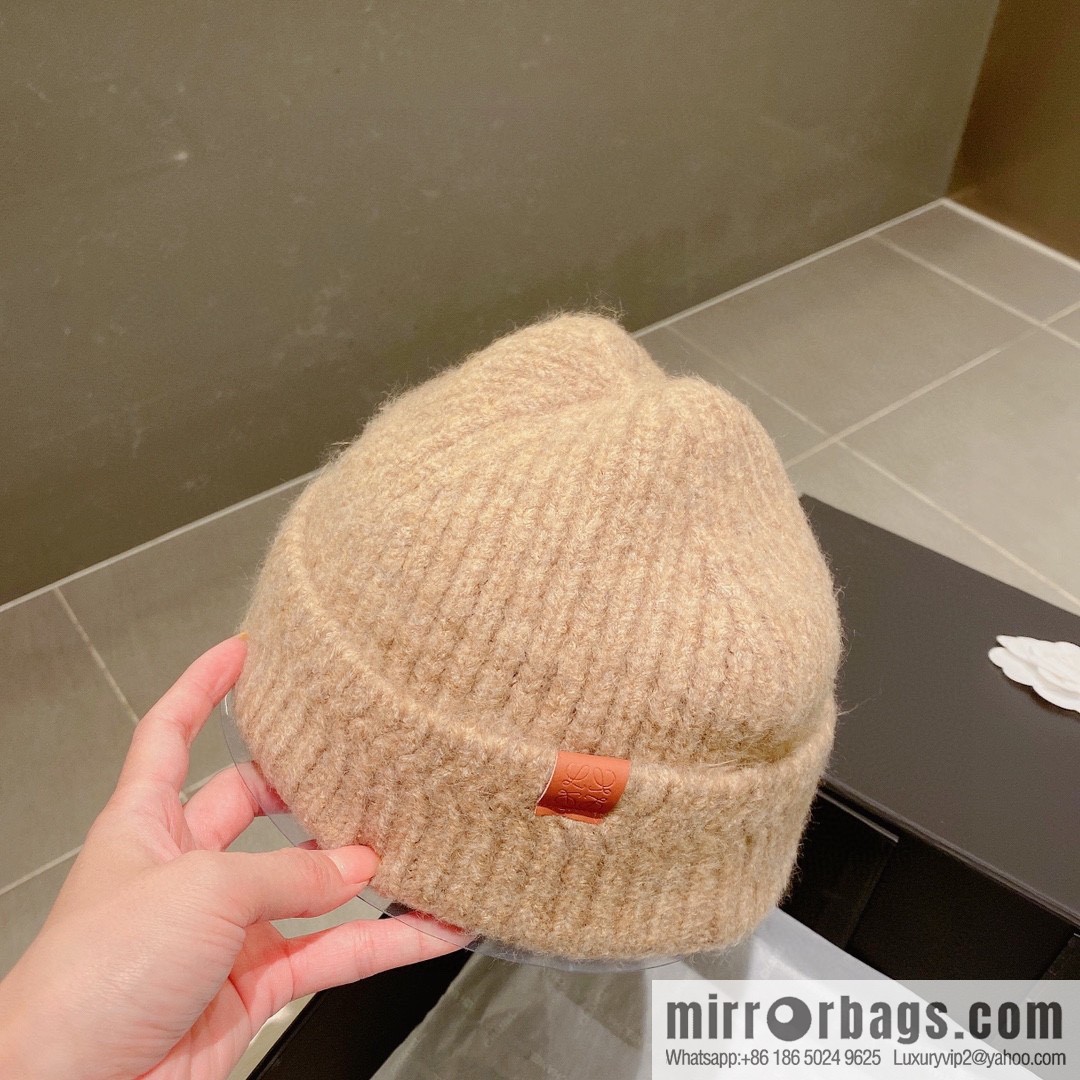 LOEWE Luo Yiwei 2022 autumn and winter new wool hat