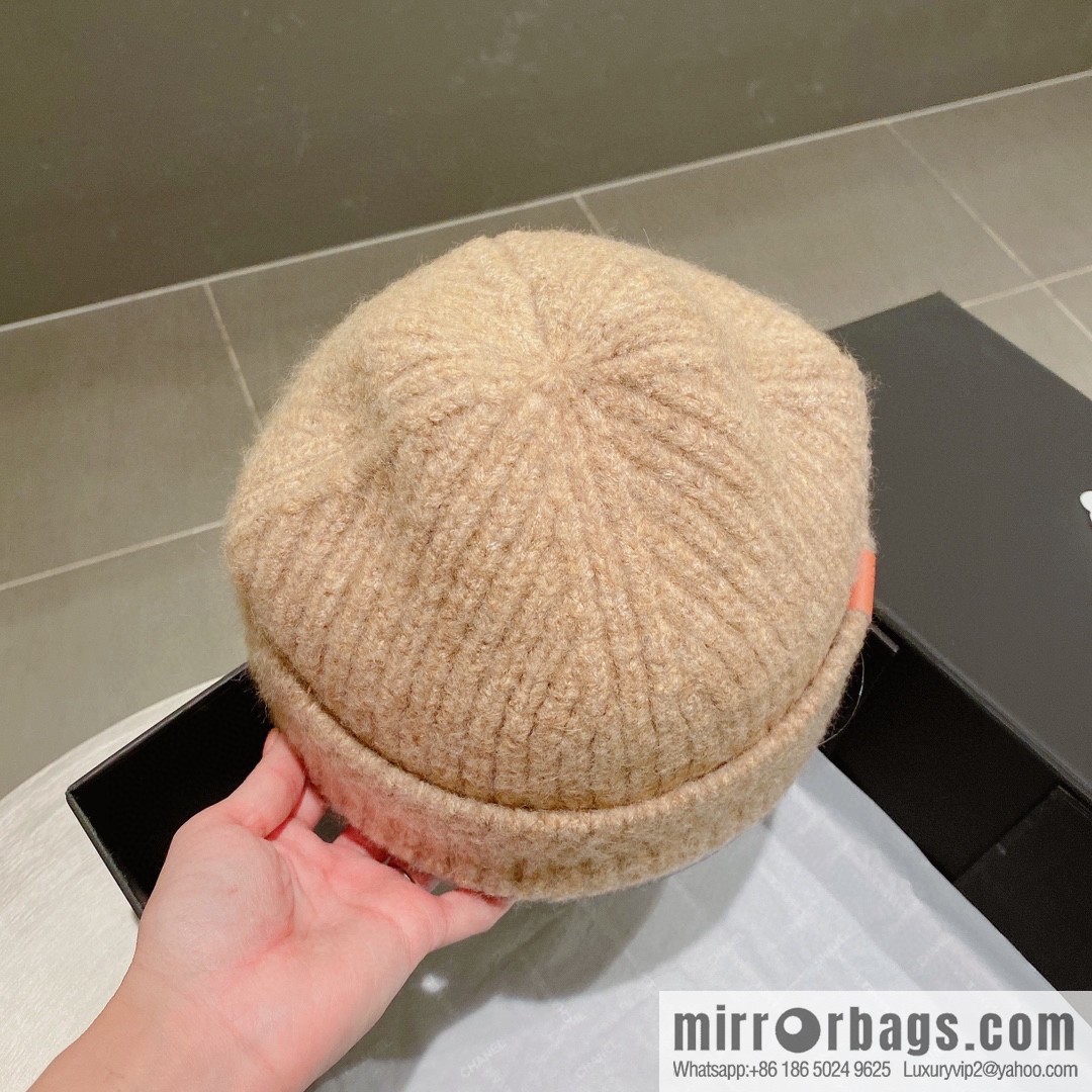 LOEWE Luo Yiwei 2022 autumn and winter new wool hat