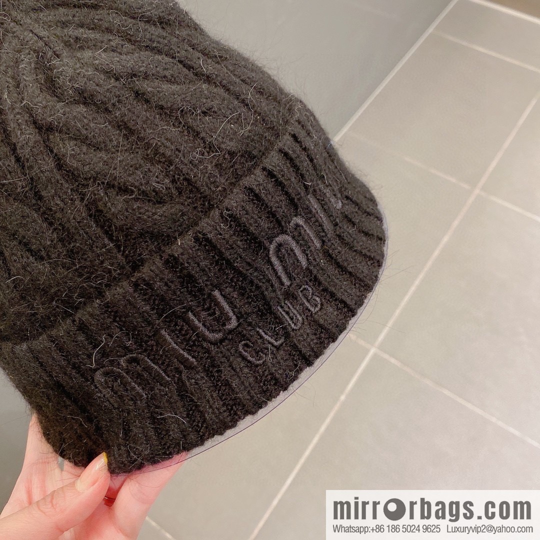 Miumiu 2022 autumn and winter new knitted wool hat