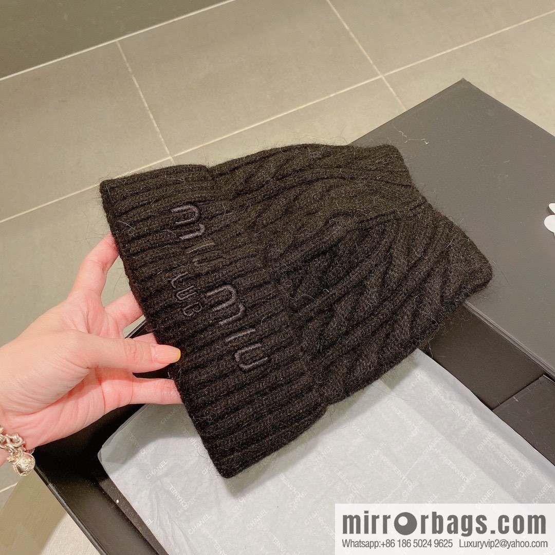 Miumiu 2022 autumn and winter new knitted wool hat