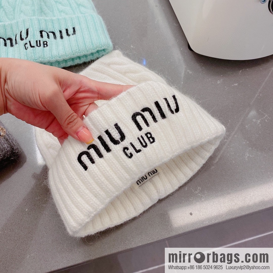 Miumiu 2022 autumn and winter new knitted wool hat