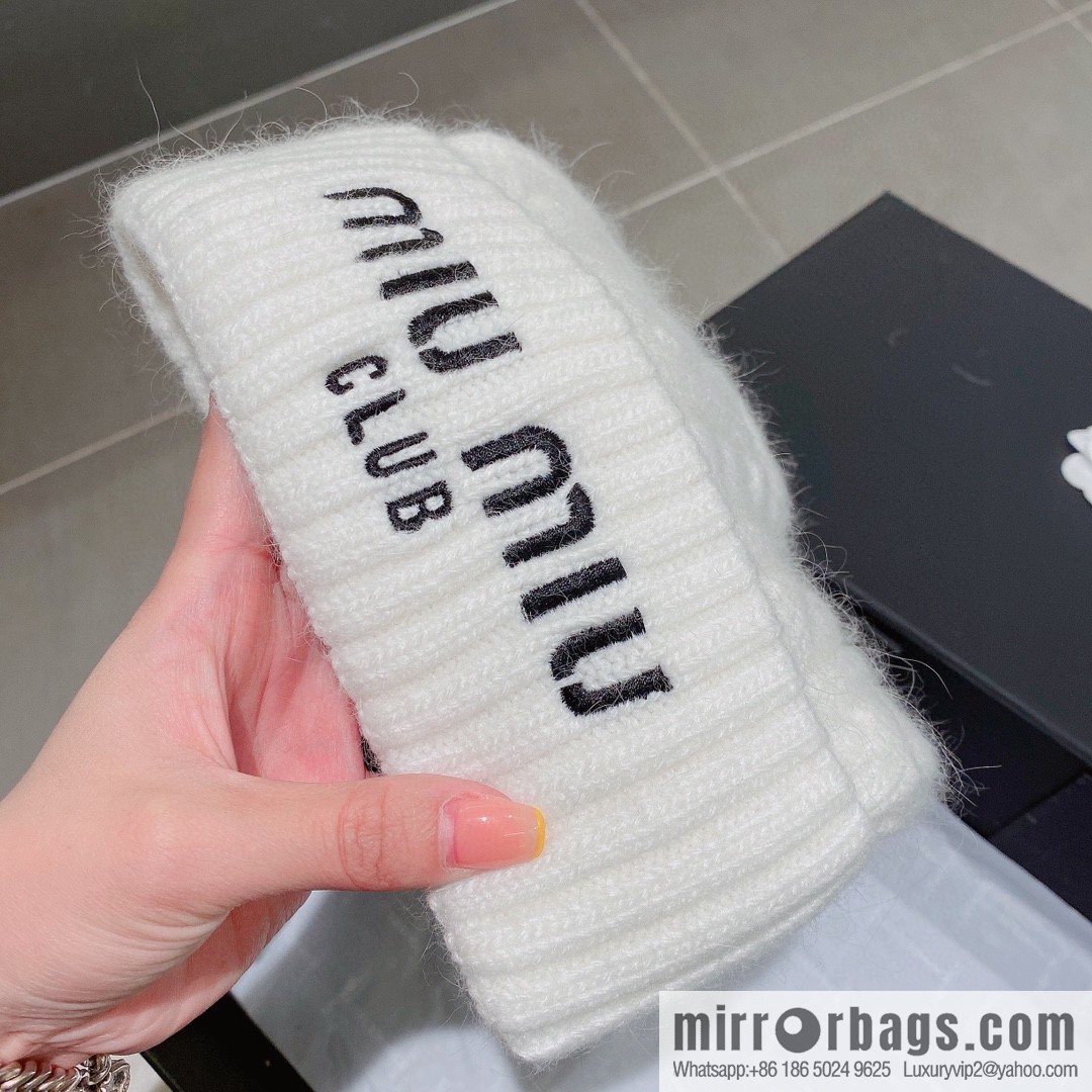 Miumiu 2022 autumn and winter new knitted wool hat