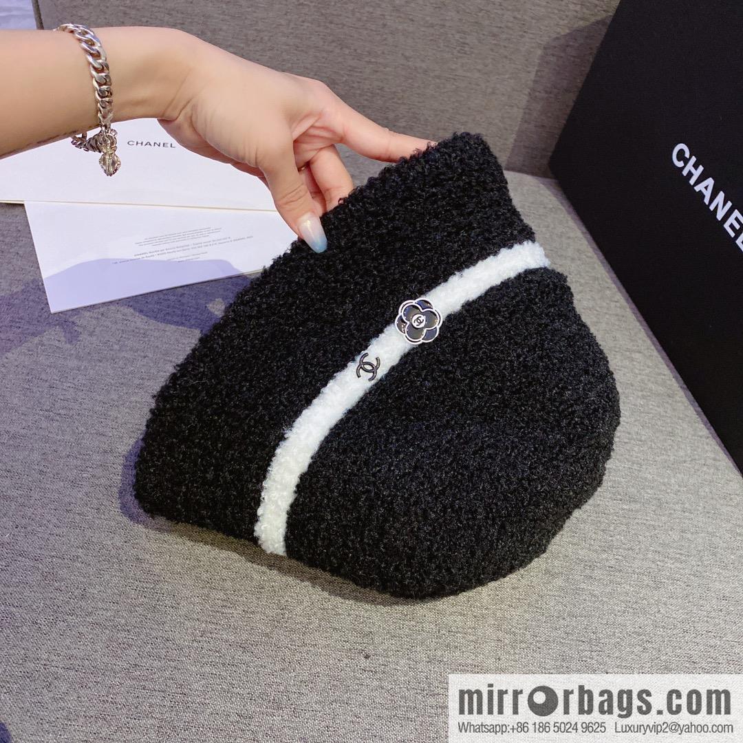 Chanel 2022 autumn and winter new lamb wool bucket hat