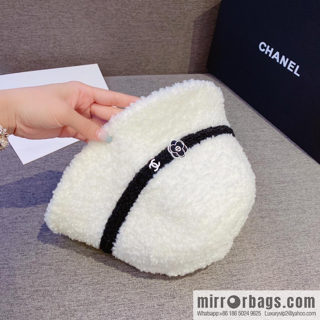 Chanel 2022 autumn and winter new lamb wool bucket hat