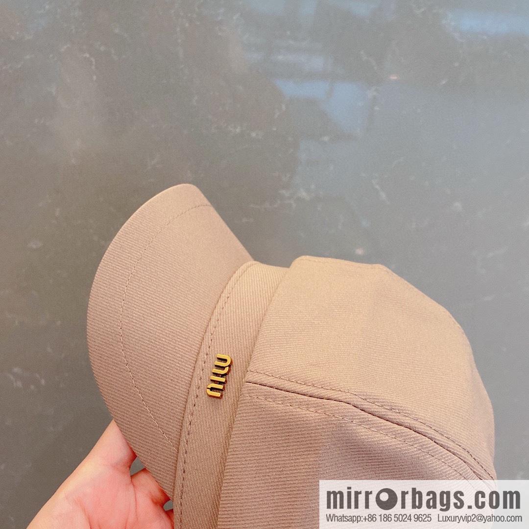Miumiu Miu 2022 autumn and winter new octagonal hat