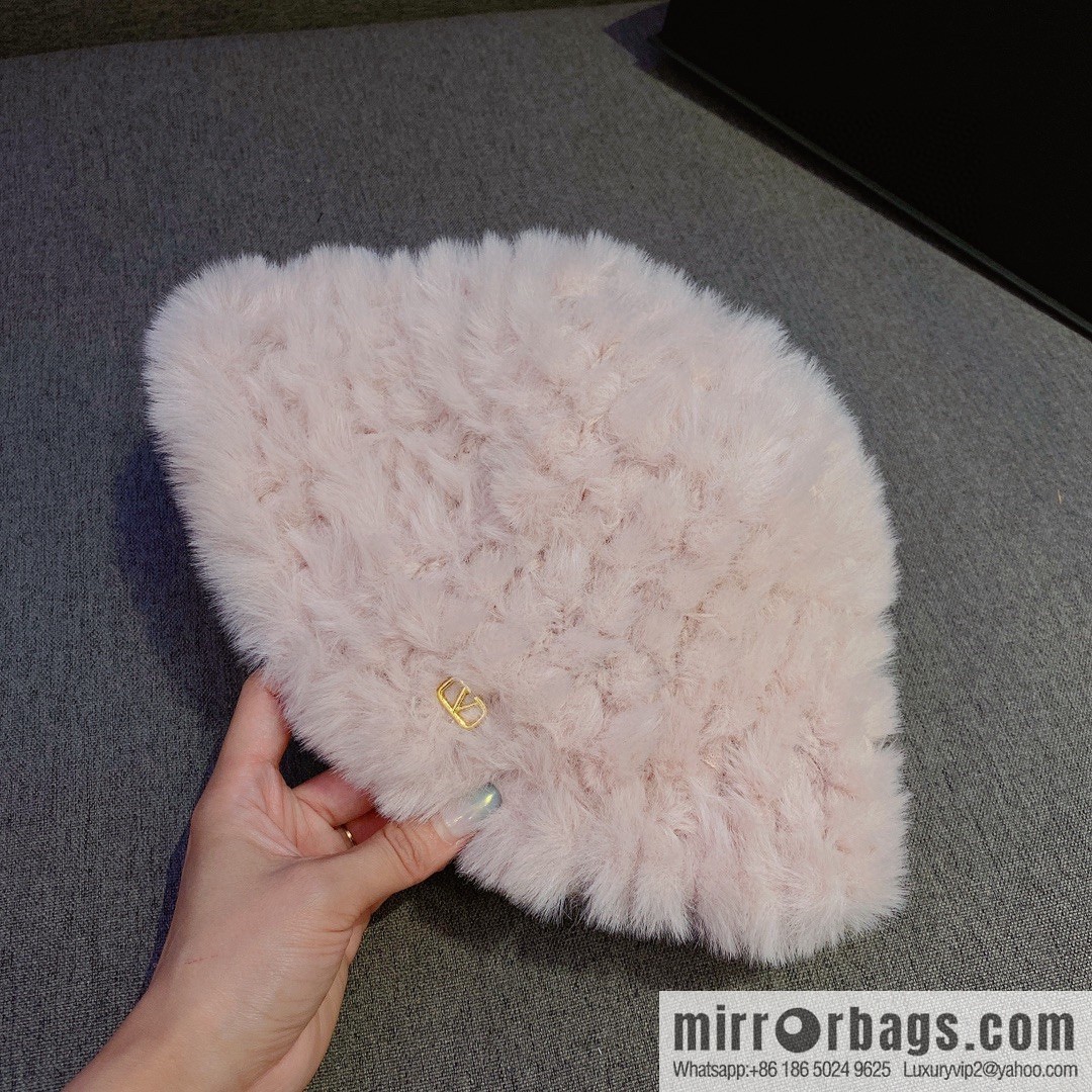 VALENTNNO rabbit fur bucket hat
