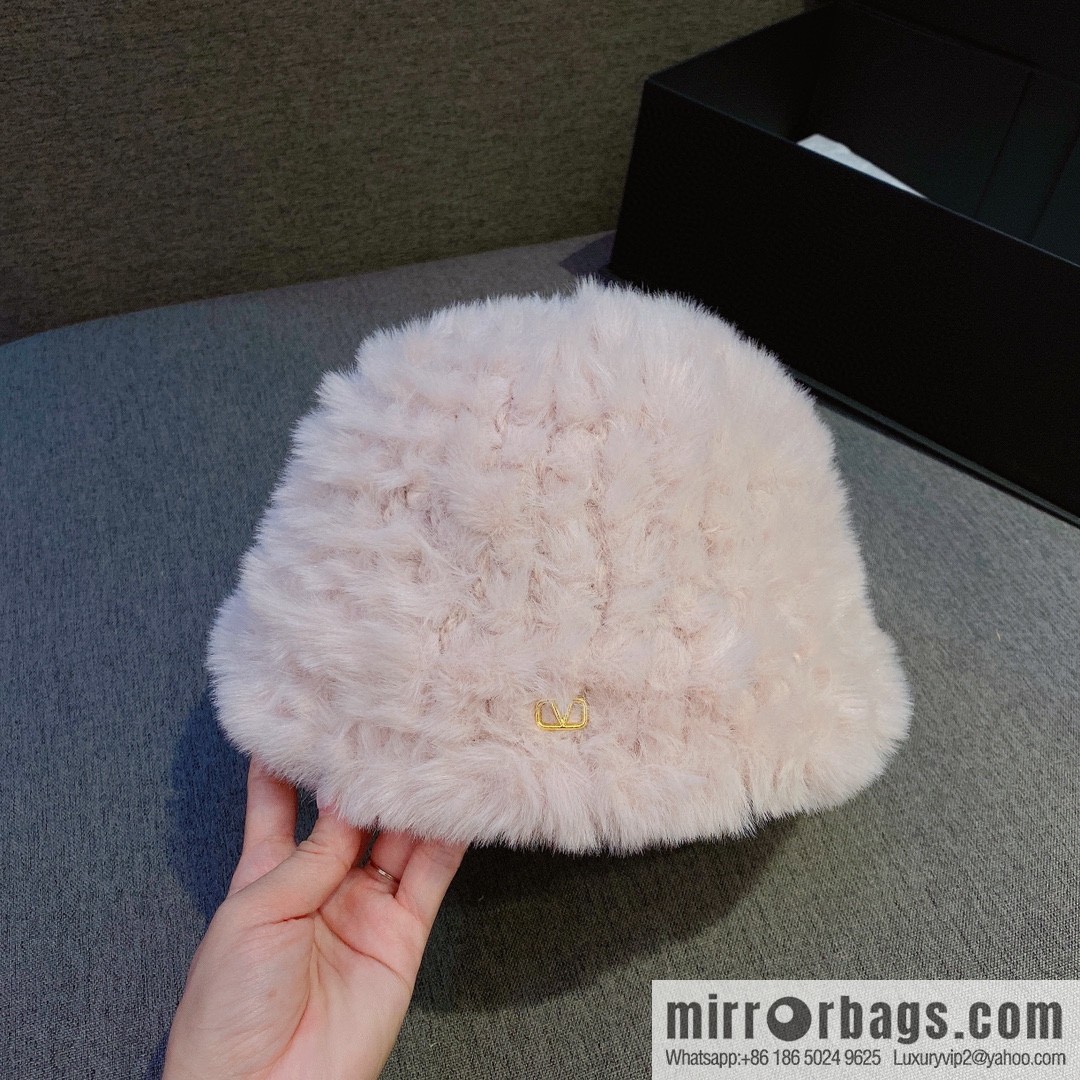 VALENTNNO rabbit fur bucket hat