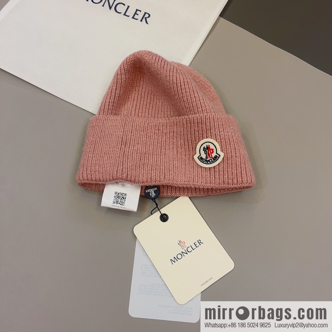 Moncler Color Unisex Knitted Hat