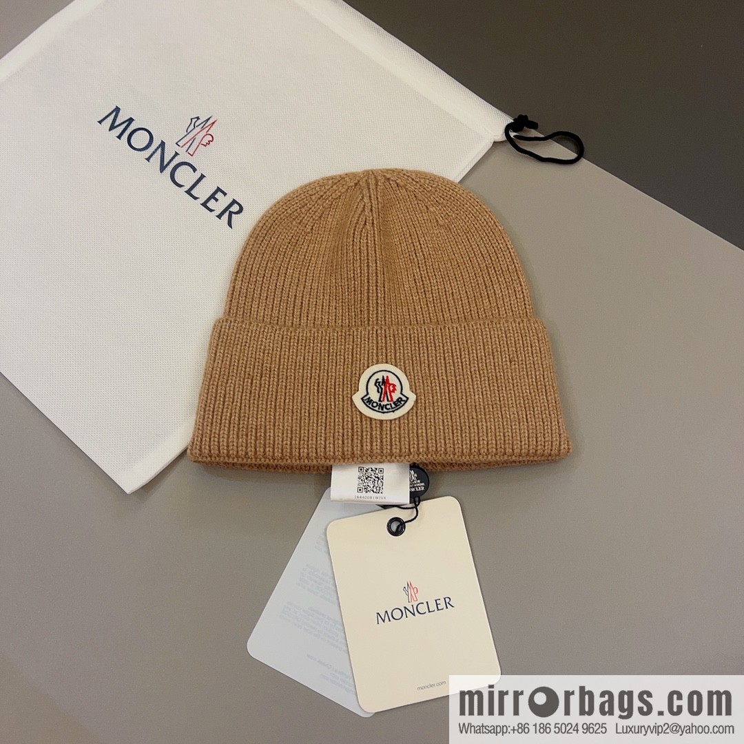 Moncler Color Unisex Knitted Hat