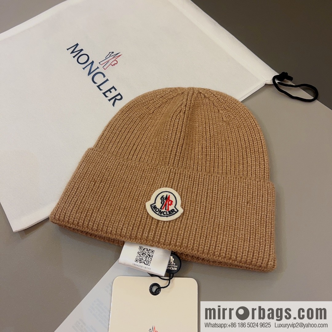 Moncler Color Unisex Knitted Hat