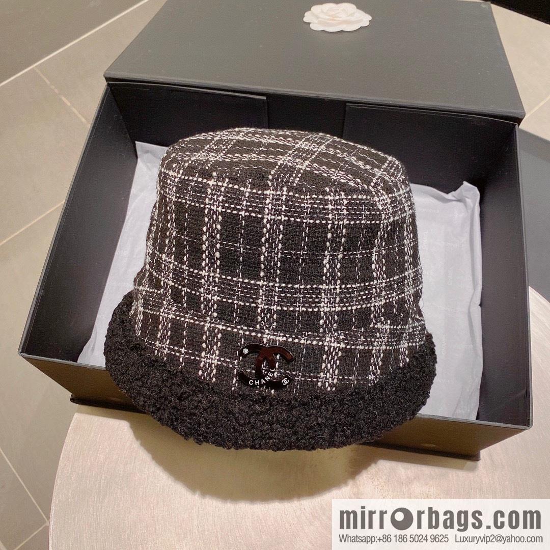 Chanel 2022 autumn and winter new plaid bucket hat