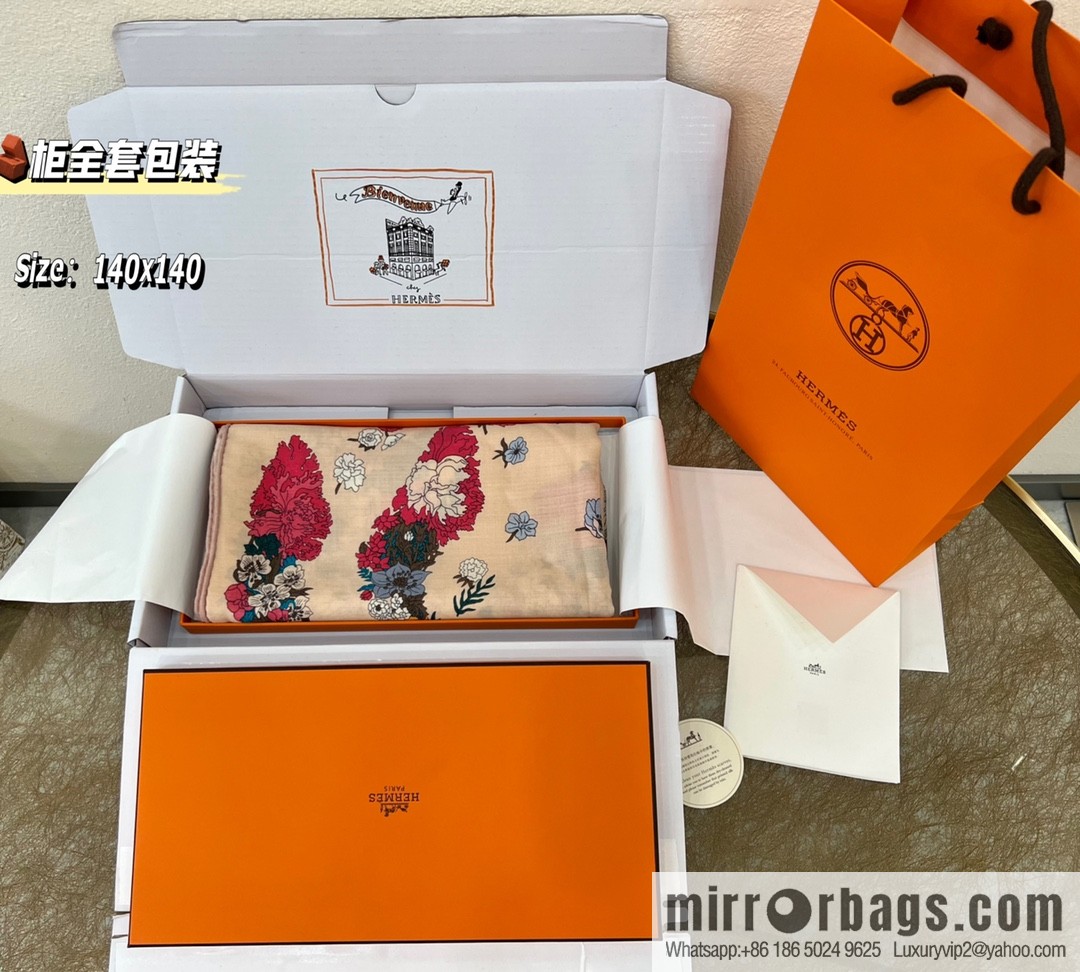 Hermes Hermes Classic Cashmere and Silk Blended Fabric Printed Large Square Towel