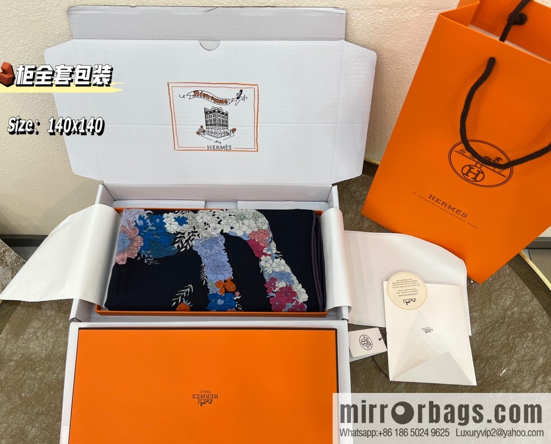 Hermes Hermes Classic Cashmere and Silk Blended Fabric Printed Large Square Towel