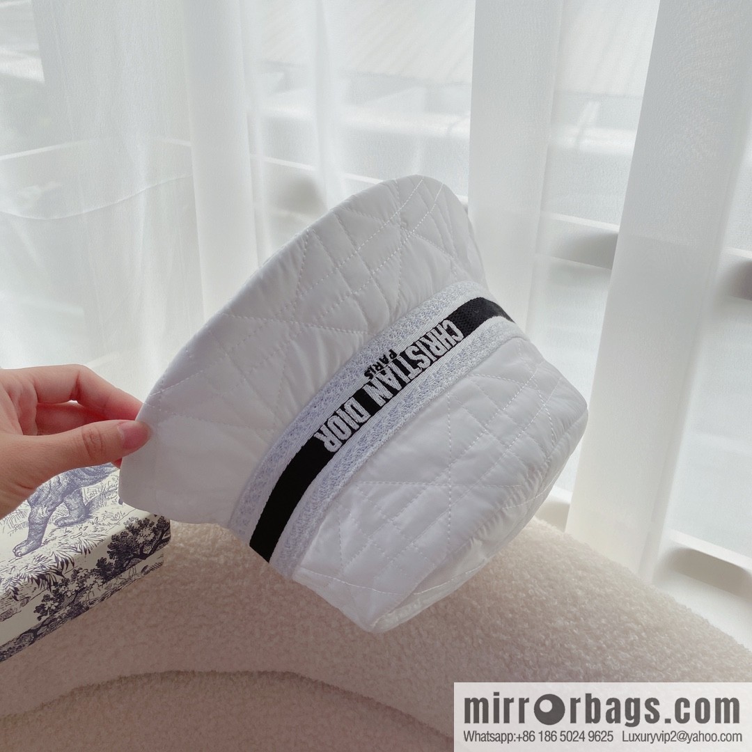 Dior 22 years old new diamond bucket hat