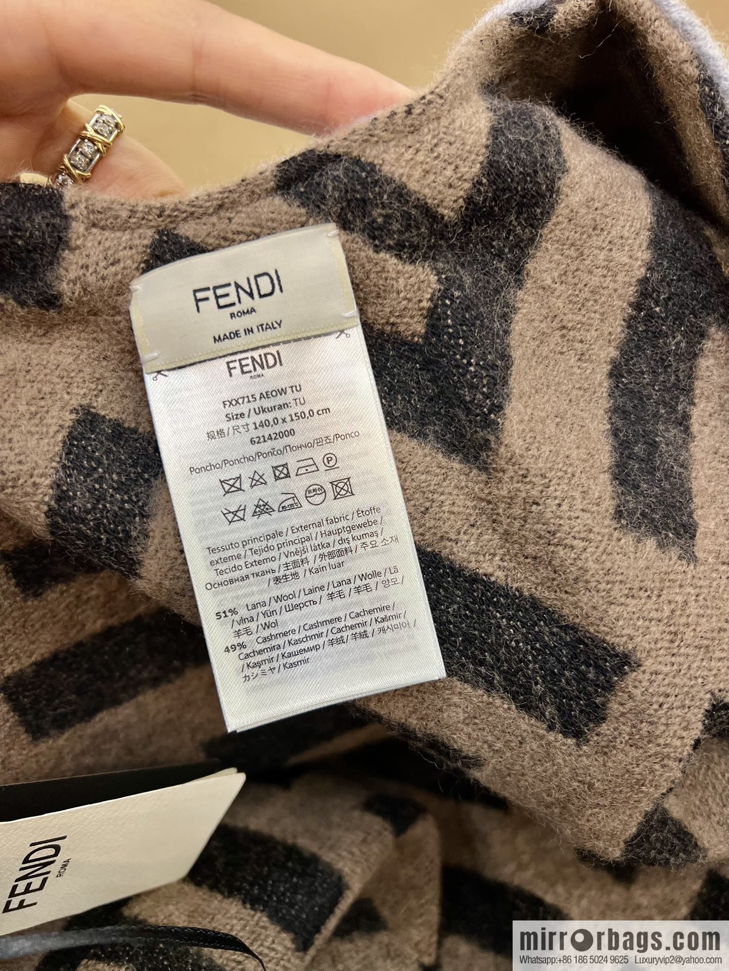 FENDI Fendi cashmere and wool blend double-sided cape FXX715