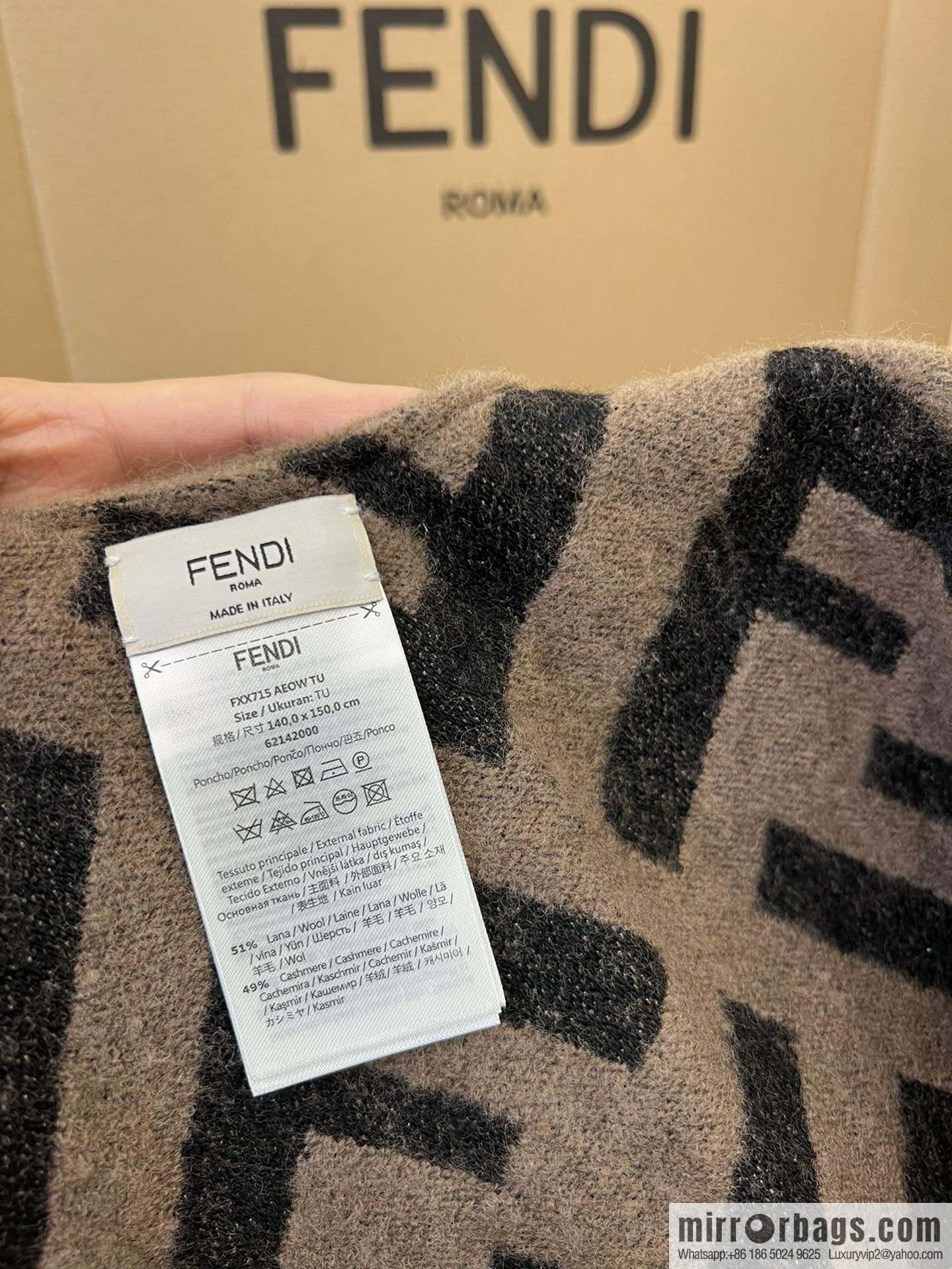 FENDI Fendi cashmere and wool blend double-sided cape FXX715