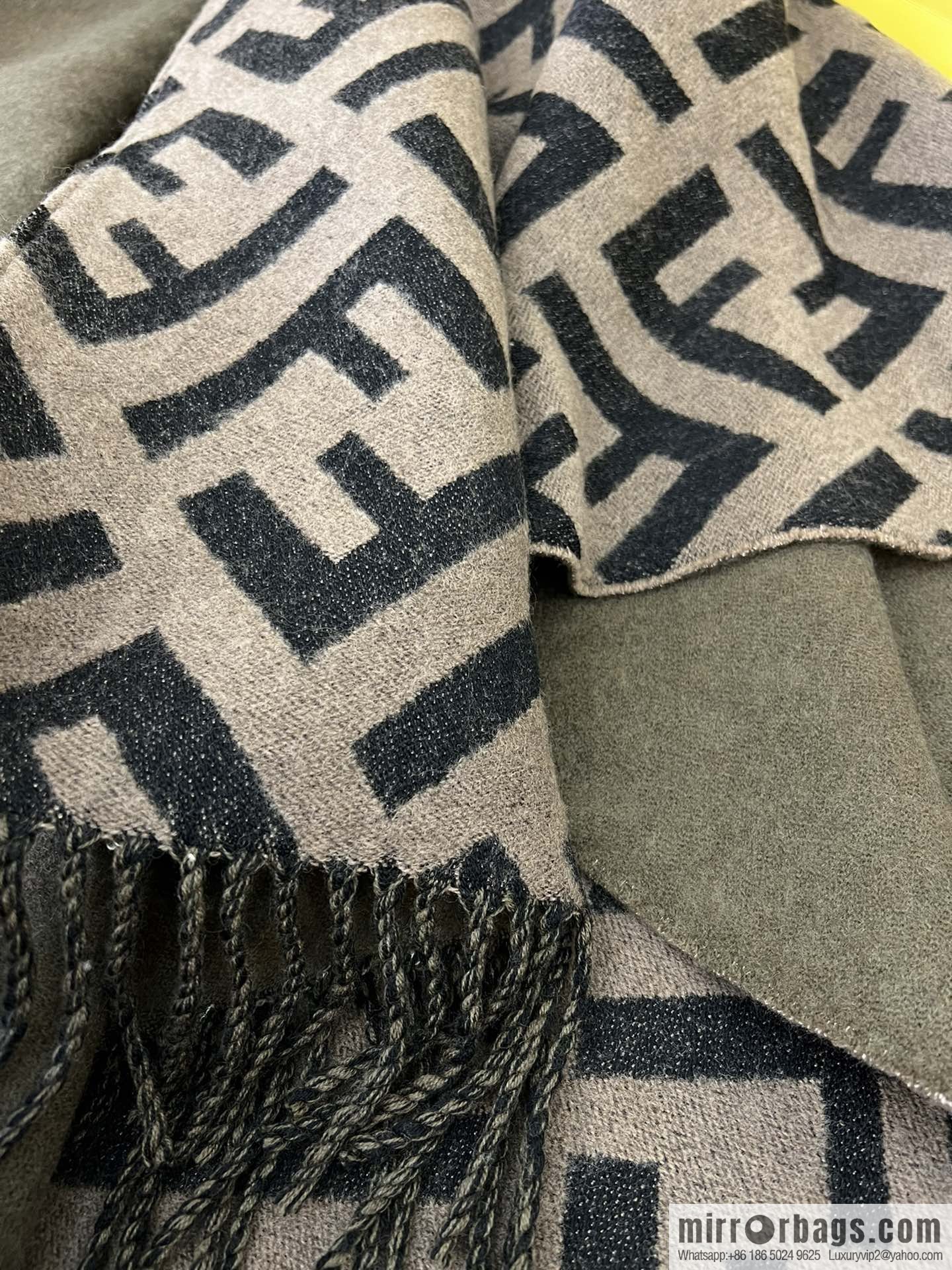 FENDI Fendi cashmere and wool blend double-sided cape FXX715