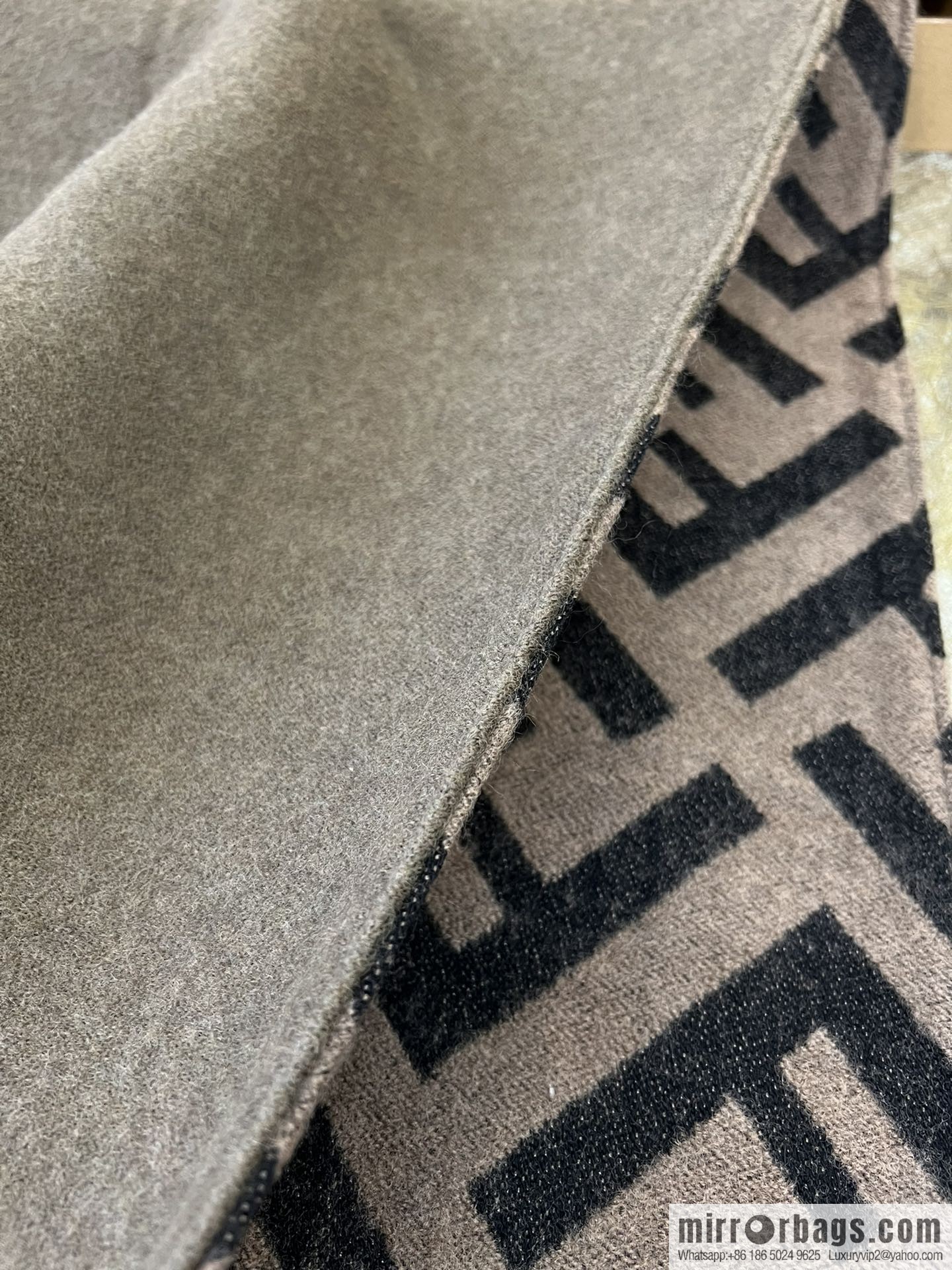 FENDI Fendi cashmere and wool blend double-sided cape FXX715