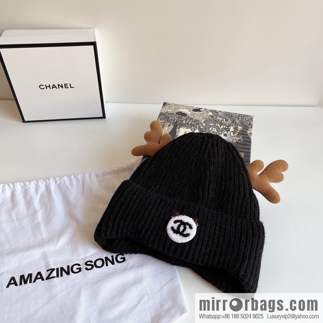 Chanel 2022 autumn and winter new Christmas series plush wool hat