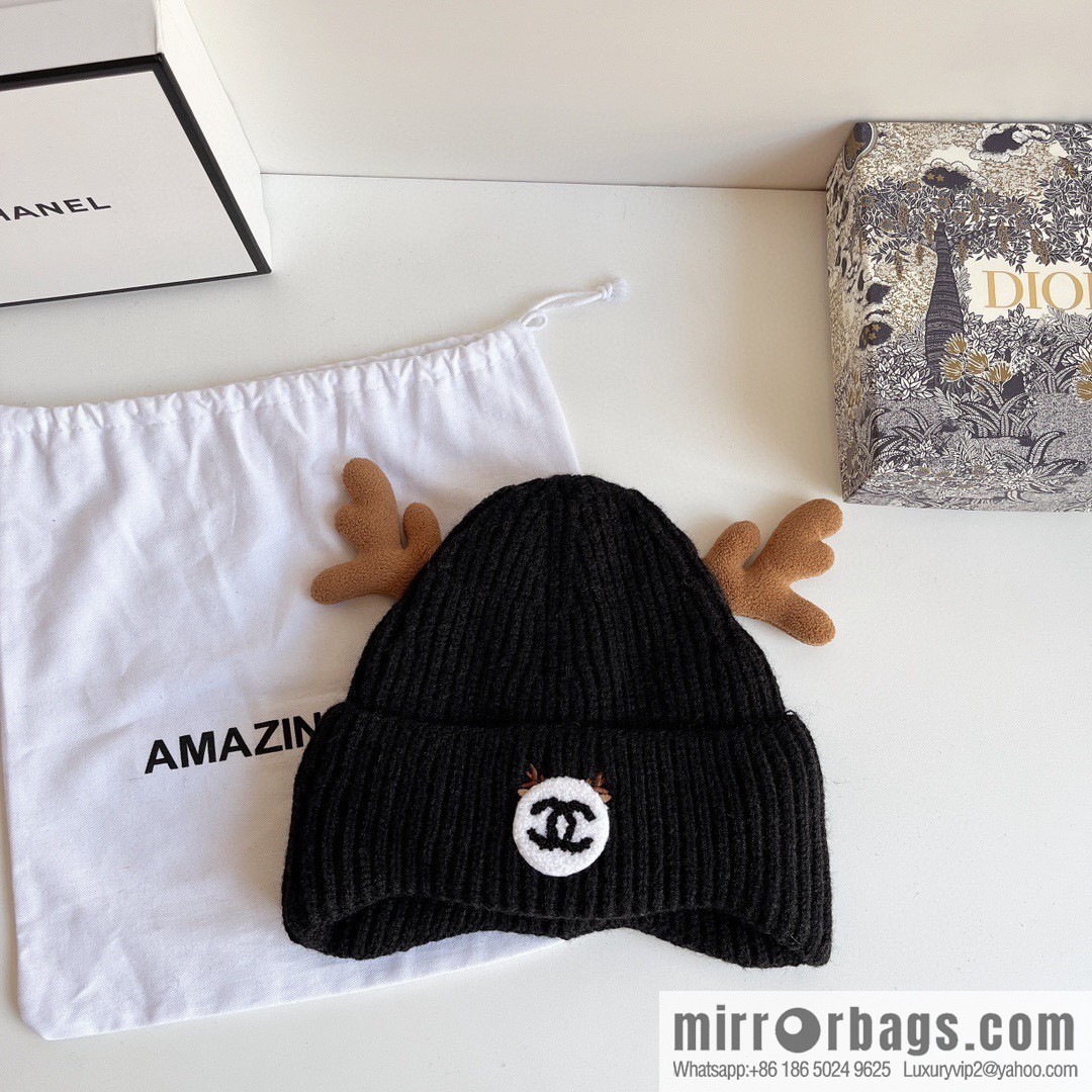 Chanel 2022 autumn and winter new Christmas series plush wool hat