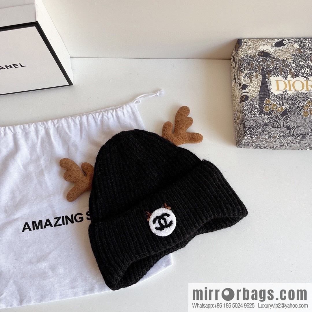 Chanel 2022 autumn and winter new Christmas series plush wool hat