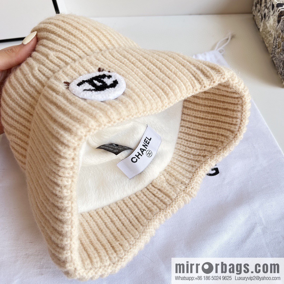 Chanel 2022 autumn and winter new Christmas series plush wool hat