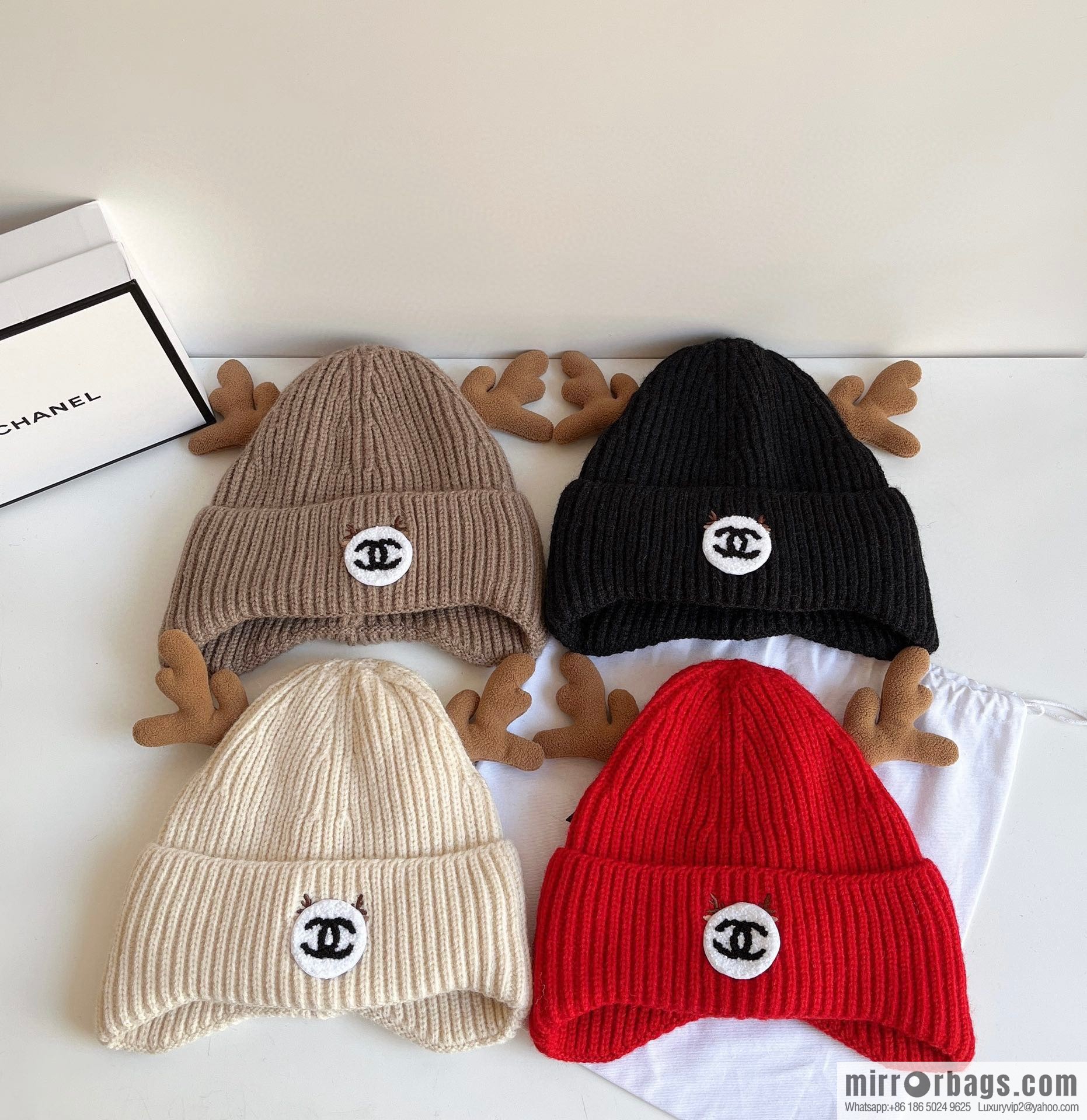 Chanel 2022 autumn and winter new Christmas series plush wool hat