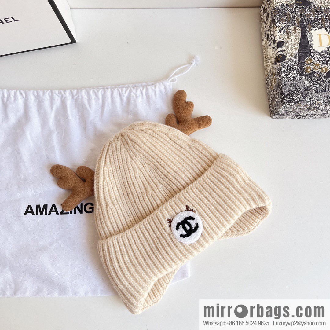 Chanel 2022 autumn and winter new Christmas series plush wool hat