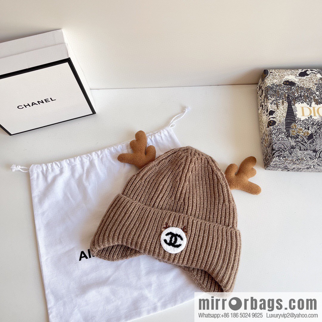 Chanel 2022 autumn and winter new Christmas series plush wool hat
