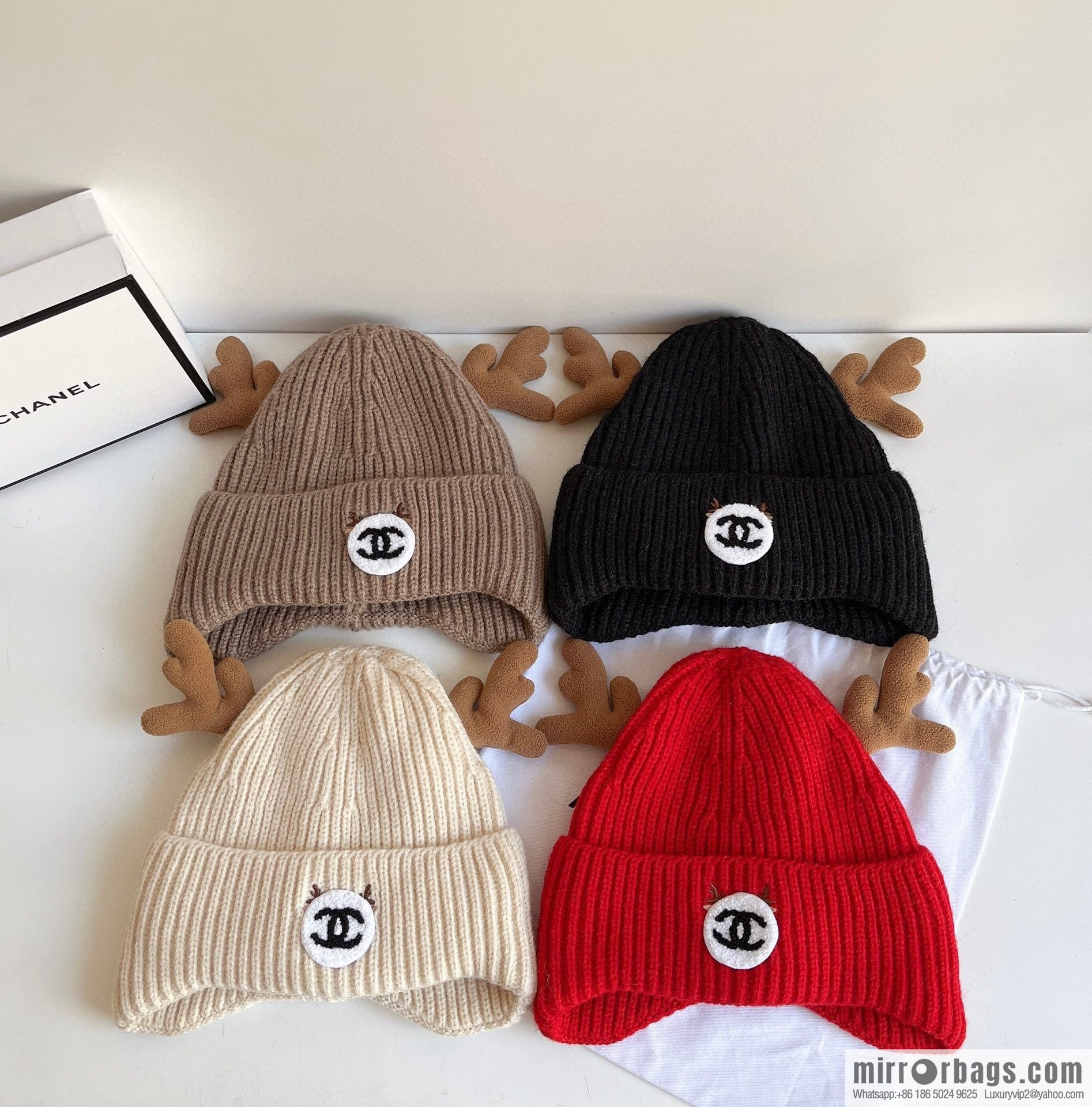 Chanel 2022 autumn and winter new Christmas series plush wool hat