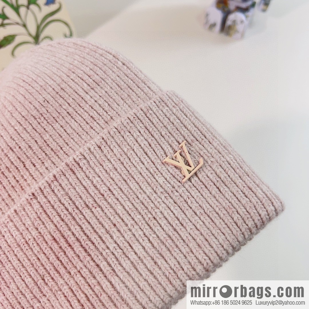 LV Louis Vuitton 2022 autumn and winter new rabbit fur men's and women's knitted wool hats