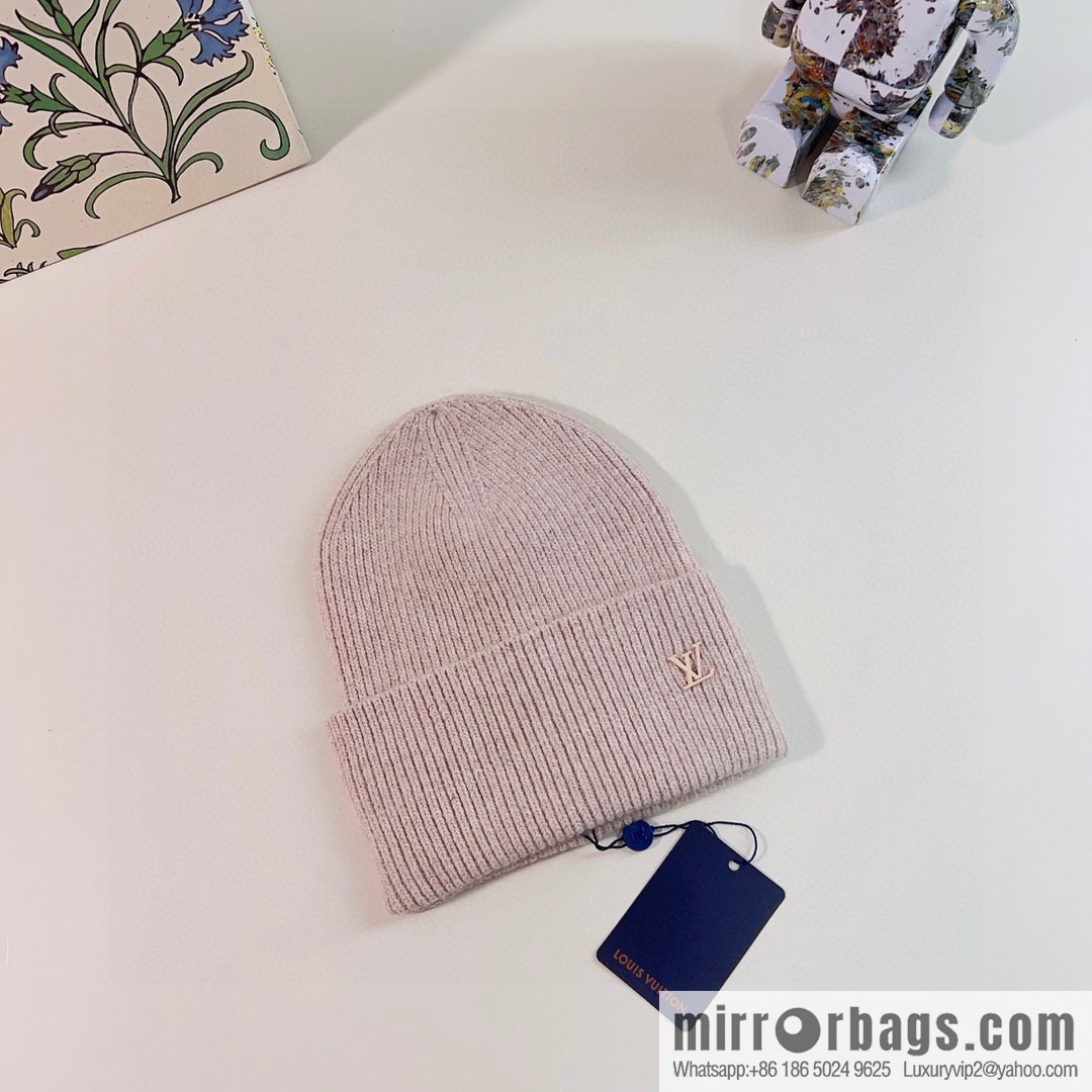 LV Louis Vuitton 2022 autumn and winter new rabbit fur men's and women's knitted wool hats