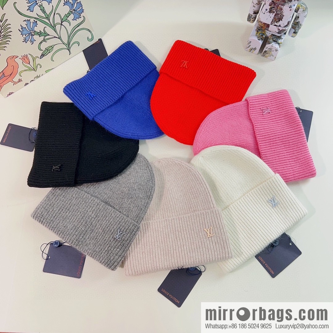 LV Louis Vuitton 2022 autumn and winter new rabbit fur men's and women's knitted wool hats