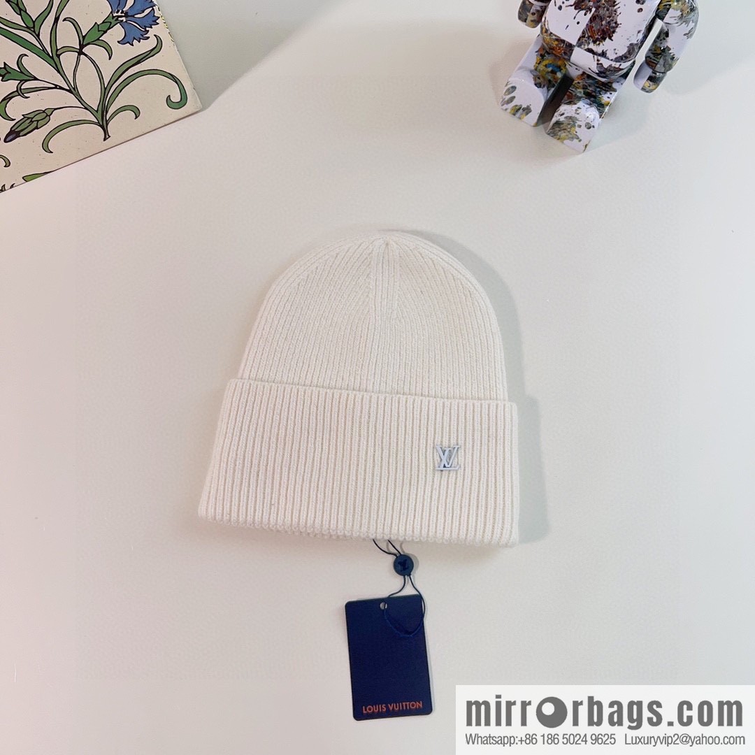 LV Louis Vuitton 2022 autumn and winter new rabbit fur men's and women's knitted wool hats