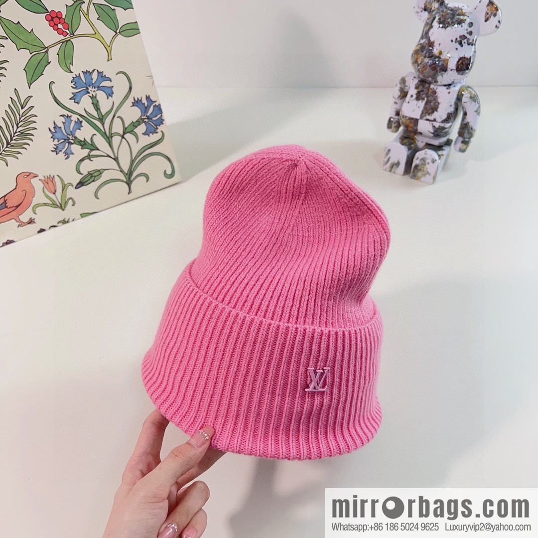 LV Louis Vuitton 2022 autumn and winter new rabbit fur men's and women's knitted wool hats