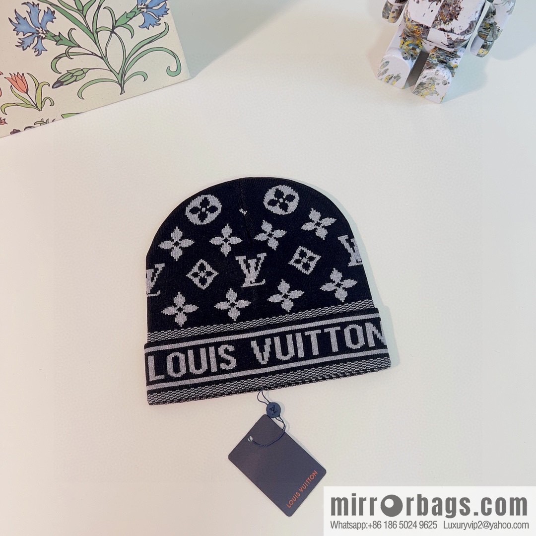 LV Louis Vuitton 2022 autumn and winter new counters synchronized men's and women's knitted wool hats