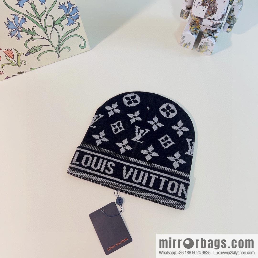 LV Louis Vuitton 2022 autumn and winter new counters synchronized men's and women's knitted wool hats