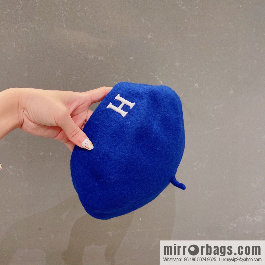 HERMES new beret for autumn and winter 2022