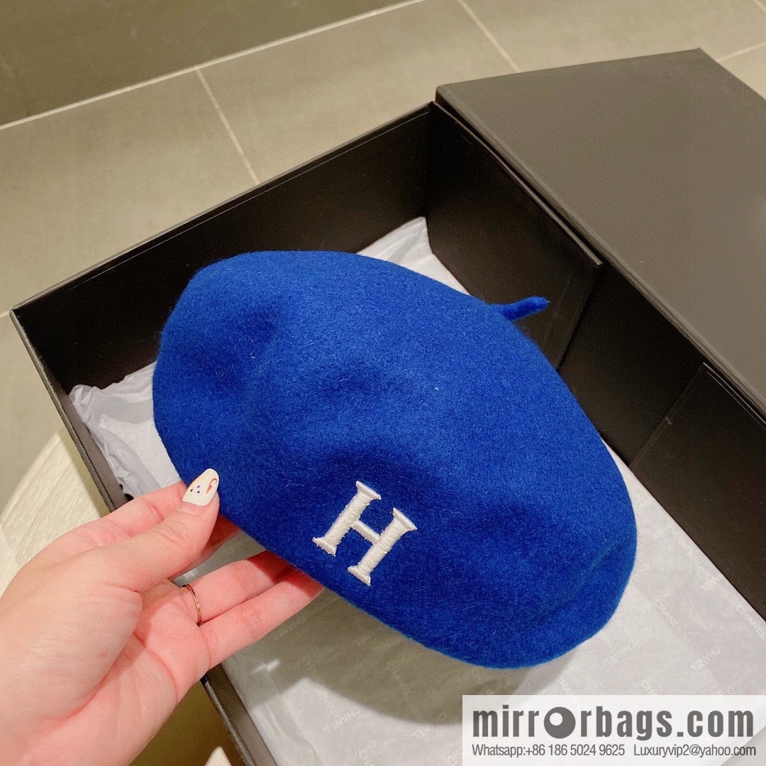 HERMES new beret for autumn and winter 2022