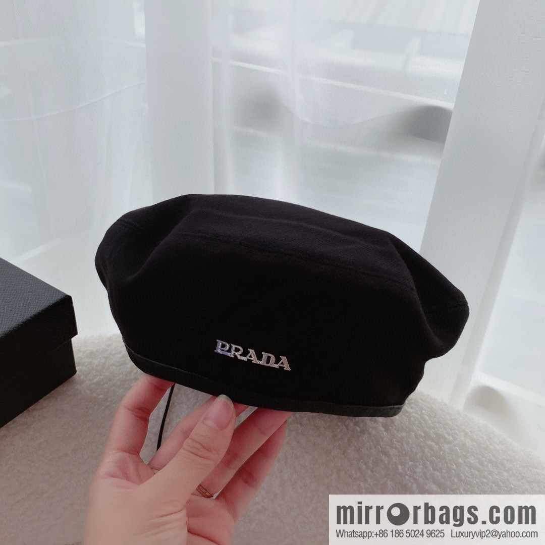 Prada 2022 autumn and winter new wool beret